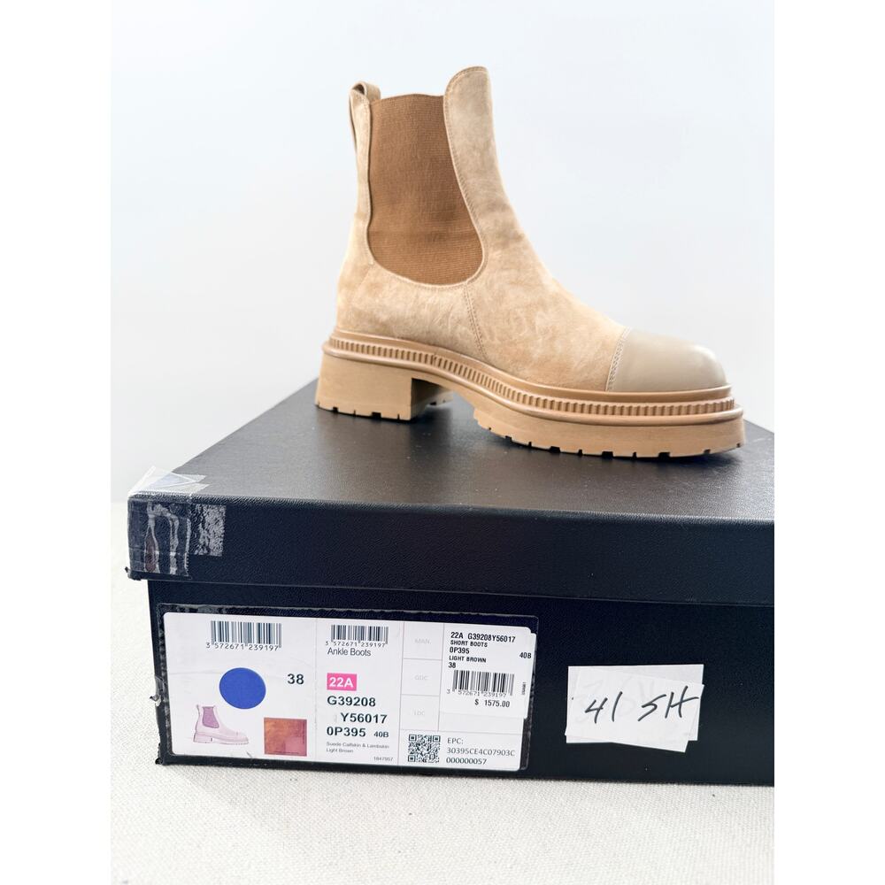 NWT Chanel Suede Calfskin & Lambskin Ankle Chelsea Boots Light Brown Women EU 38 - Picture 3 of 10